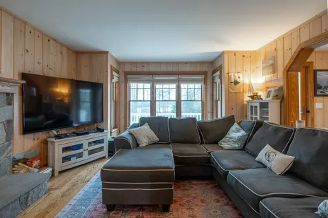 55 Pinkham Road Bristol ME 04554