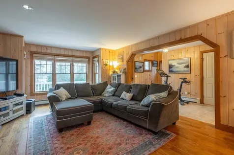 55 Pinkham Road Bristol ME 04554