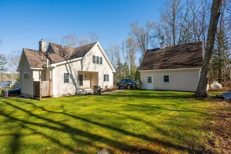 55 Pinkham Road Bristol ME 04554