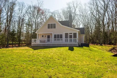 55 Pinkham Road Bristol ME 04554