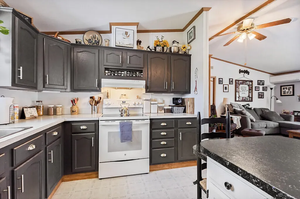 30 Ames Court Pittsfield ME 04967