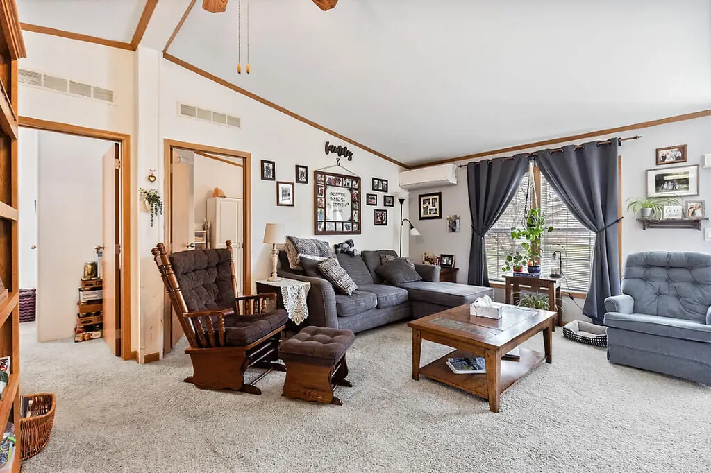 30 Ames Court Pittsfield ME 04967