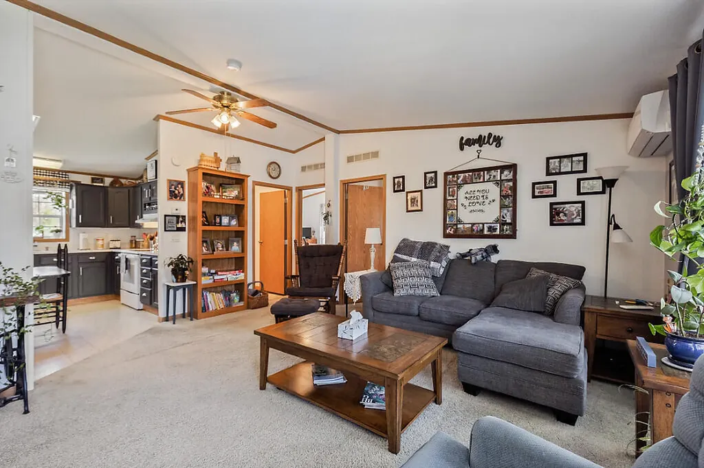 30 Ames Court Pittsfield ME 04967