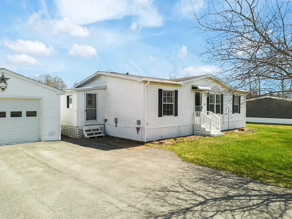 30 Ames Court Pittsfield ME 04967