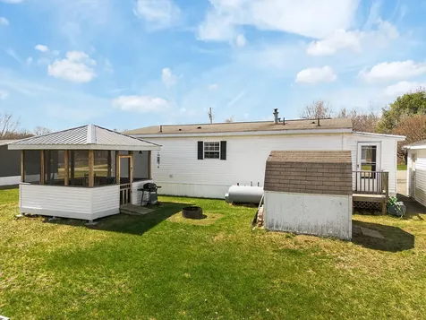 30 Ames Court Pittsfield ME 04967