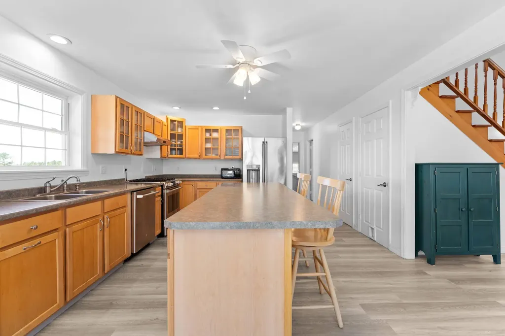 1434 North Road Mount Vernon ME 04352
