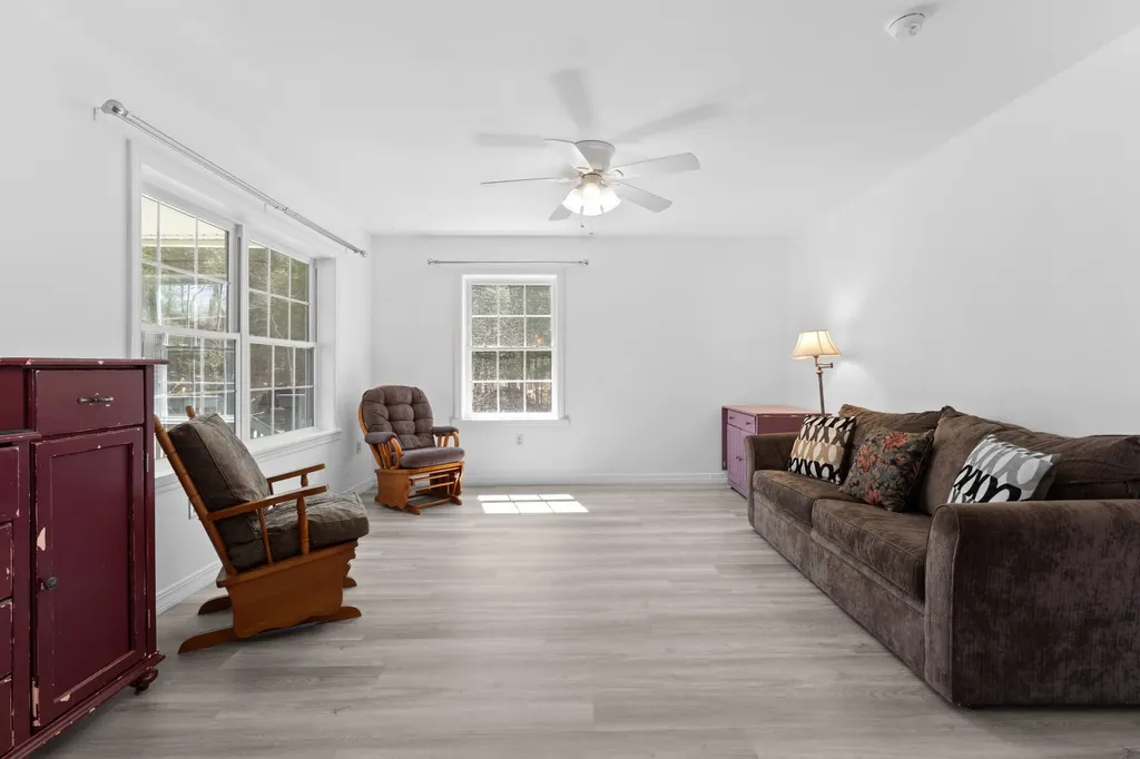 1434 North Road Mount Vernon ME 04352