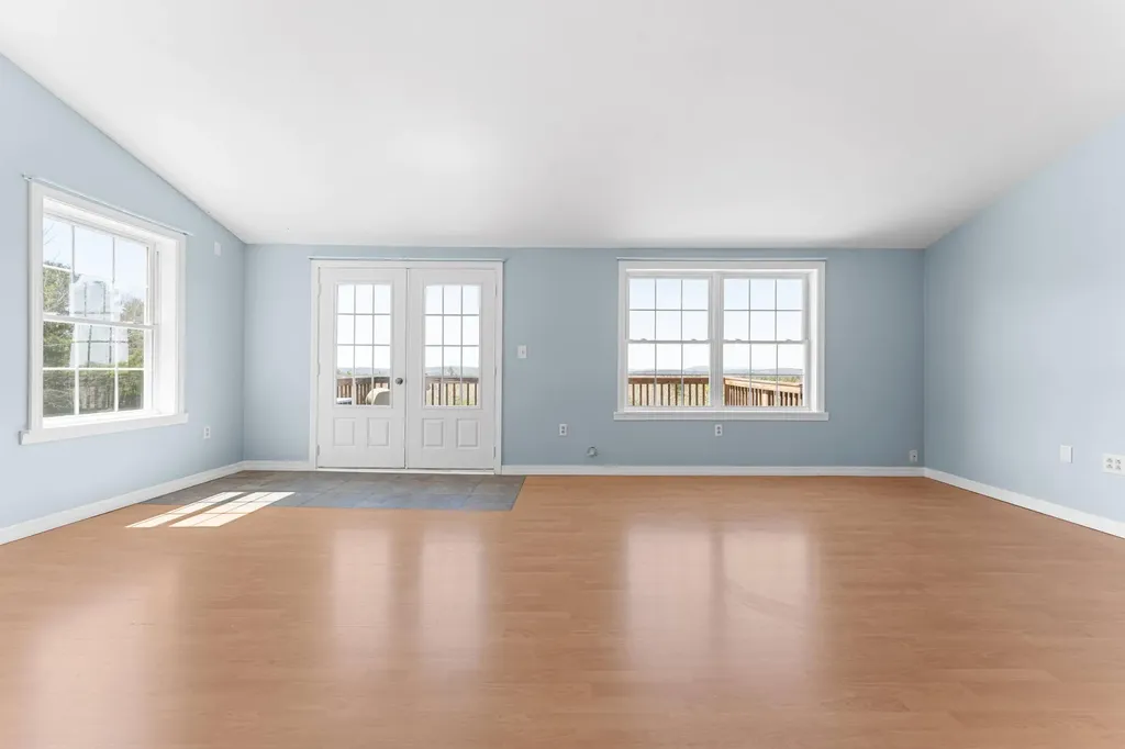 1434 North Road Mount Vernon ME 04352