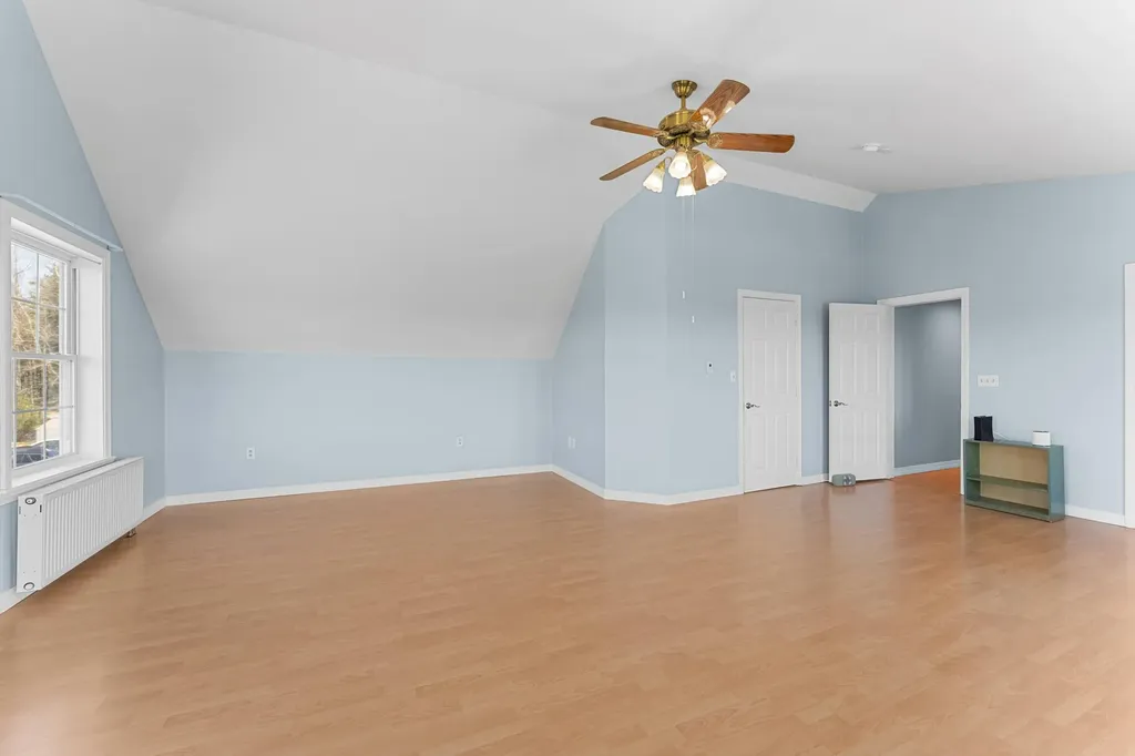1434 North Road Mount Vernon ME 04352