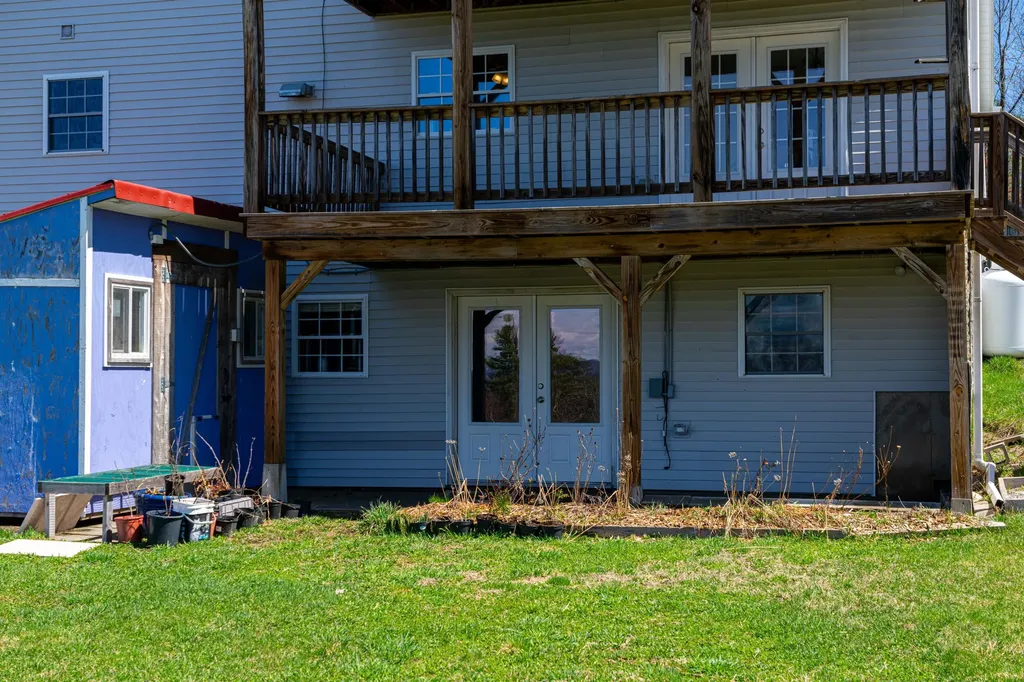 1434 North Road Mount Vernon ME 04352