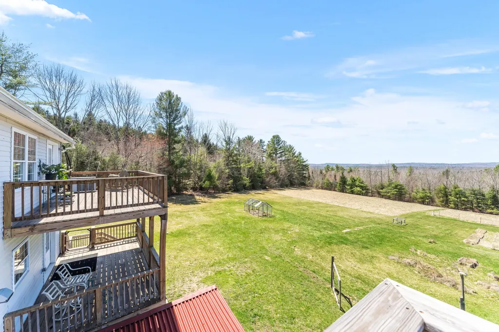 1434 North Road Mount Vernon ME 04352