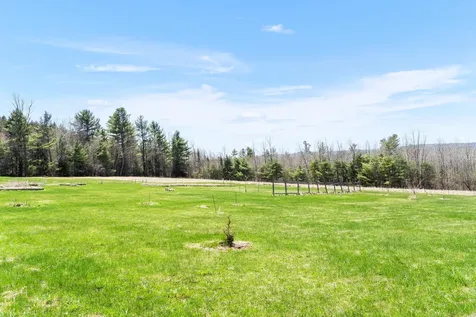 1434 North Road Mount Vernon ME 04352
