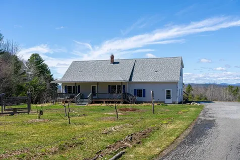 1434 North Road Mount Vernon ME 04352