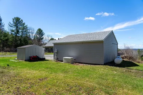 1434 North Road Mount Vernon ME 04352