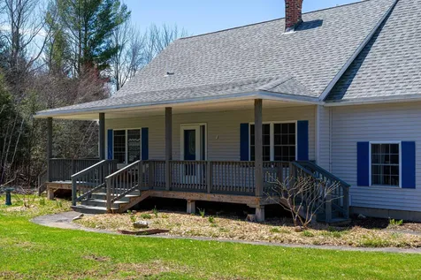 1434 North Road Mount Vernon ME 04352