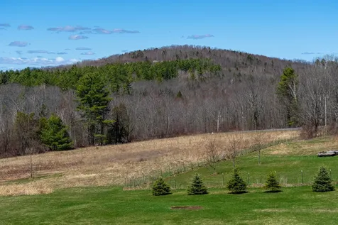 1434 North Road Mount Vernon ME 04352