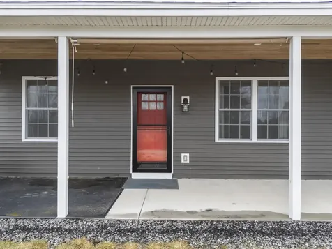 28 Arthur Street West Gardiner ME 04345