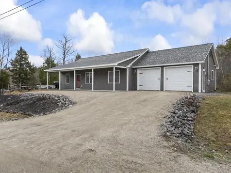 28 Arthur Street West Gardiner ME 04345