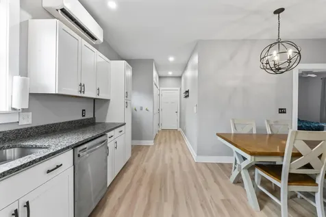 28 Arthur Street West Gardiner ME 04345
