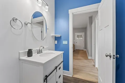 28 Arthur Street West Gardiner ME 04345