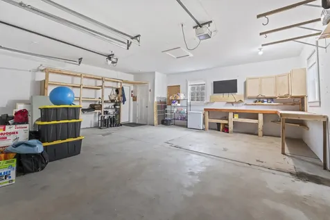 28 Arthur Street West Gardiner ME 04345