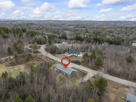 28 Arthur Street West Gardiner ME 04345