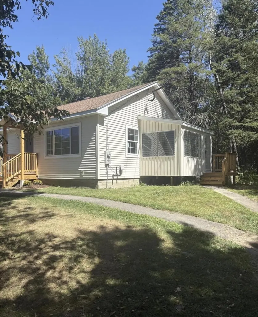 549 Hudson Road Glenburn ME 04401