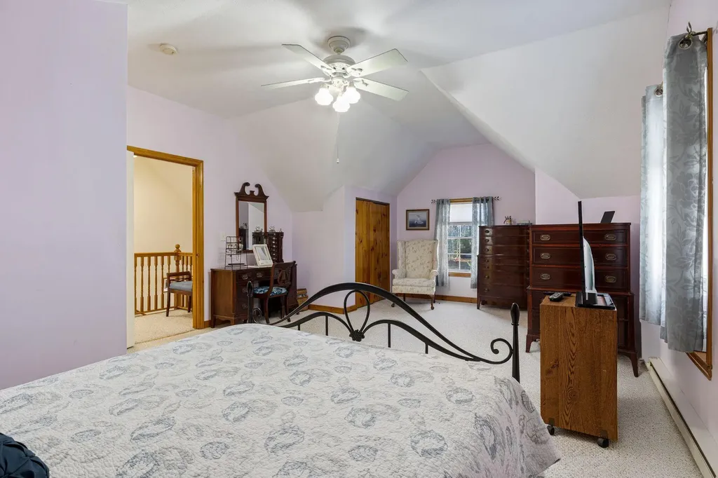 16 Passaic Road York ME 03902