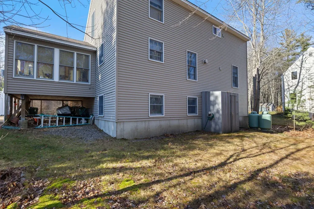 16 Passaic Road York ME 03902