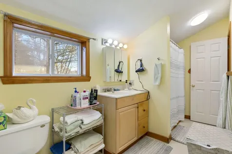 16 Passaic Road York ME 03902