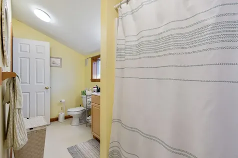 16 Passaic Road York ME 03902