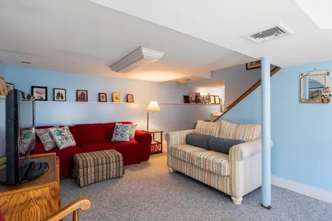 16 Passaic Road York ME 03902