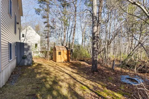 16 Passaic Road York ME 03902