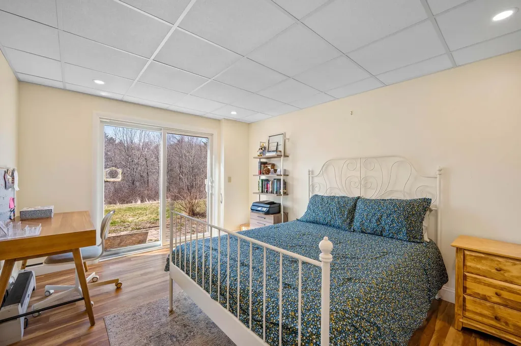 18 Walker Lane Farmingdale ME 04344