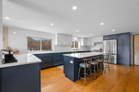 18 Walker Lane Farmingdale ME 04344