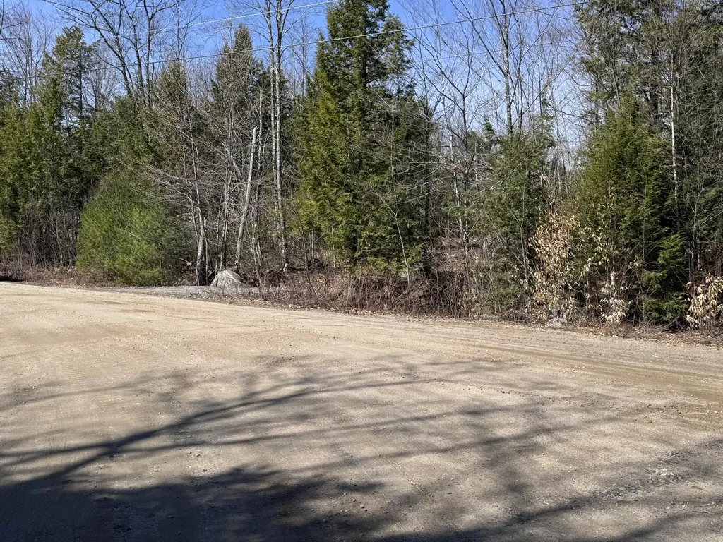 11 Ward Road Sebago ME 04029