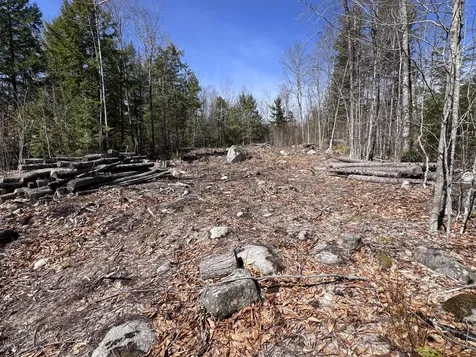11 Ward Road Sebago ME 04029