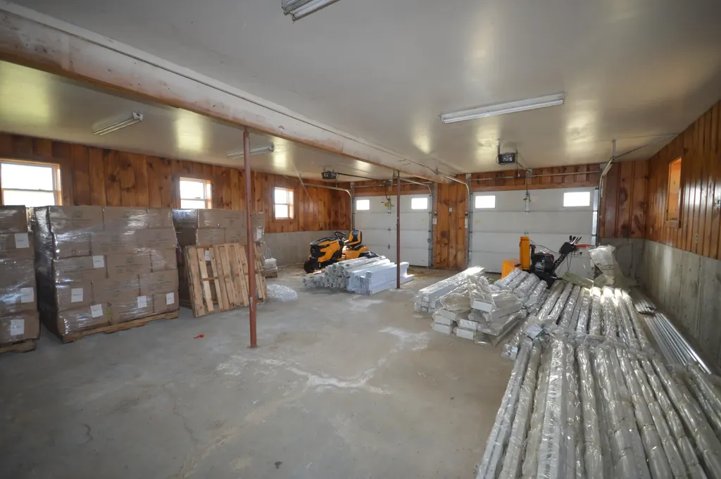 118 North Road Dixmont ME 04932