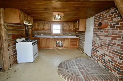 118 North Road Dixmont ME 04932