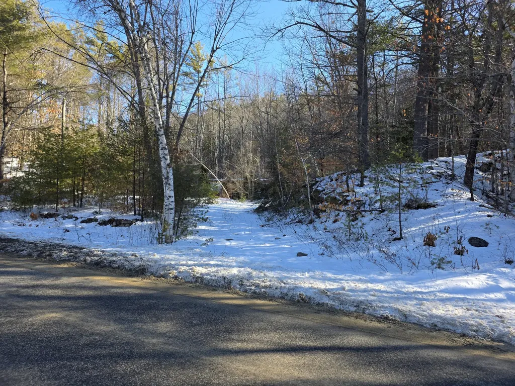 135 Gore Road Oxford ME 04270