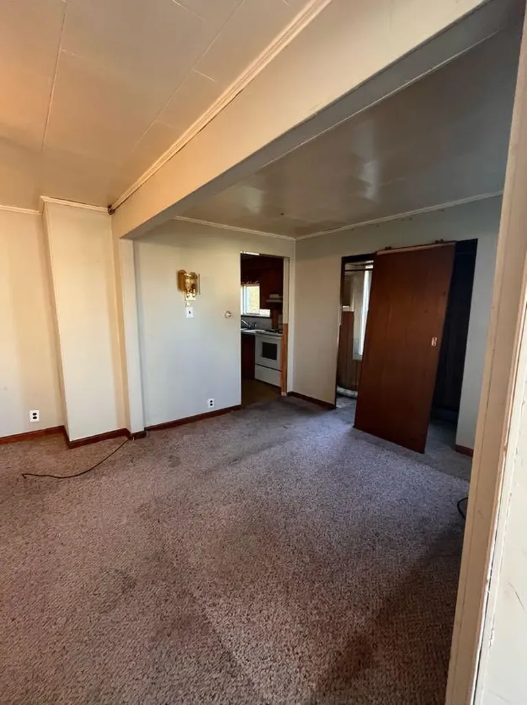 165 Oxford Avenue Rumford ME 04276