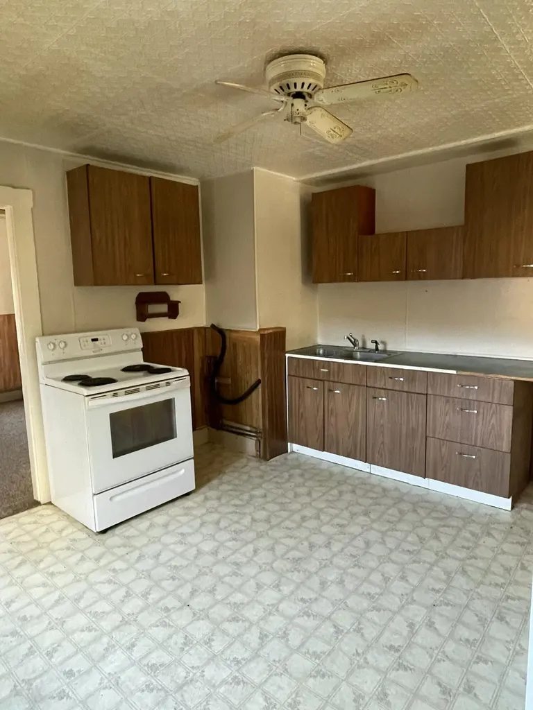 165 Oxford Avenue Rumford ME 04276