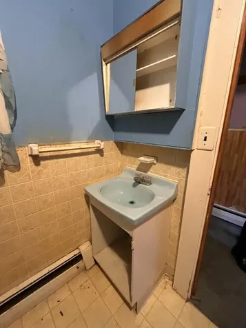165 Oxford Avenue Rumford ME 04276