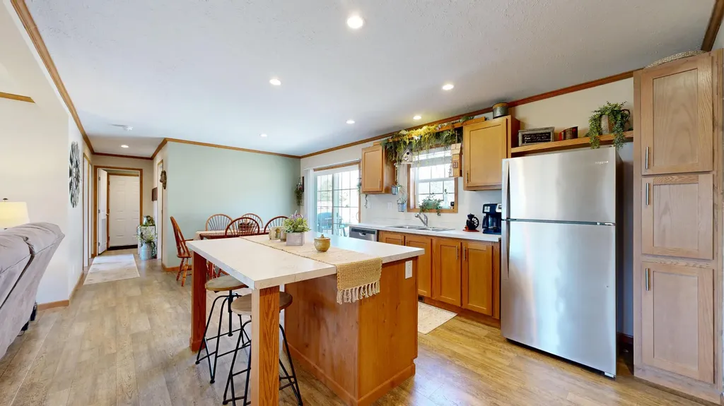 29 Begin Terrace Sabattus ME 04280