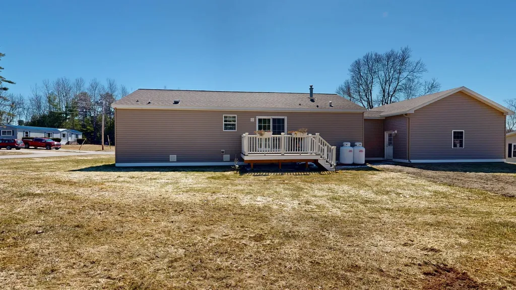 29 Begin Terrace Sabattus ME 04280