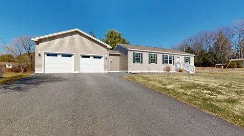 29 Begin Terrace Sabattus ME 04280