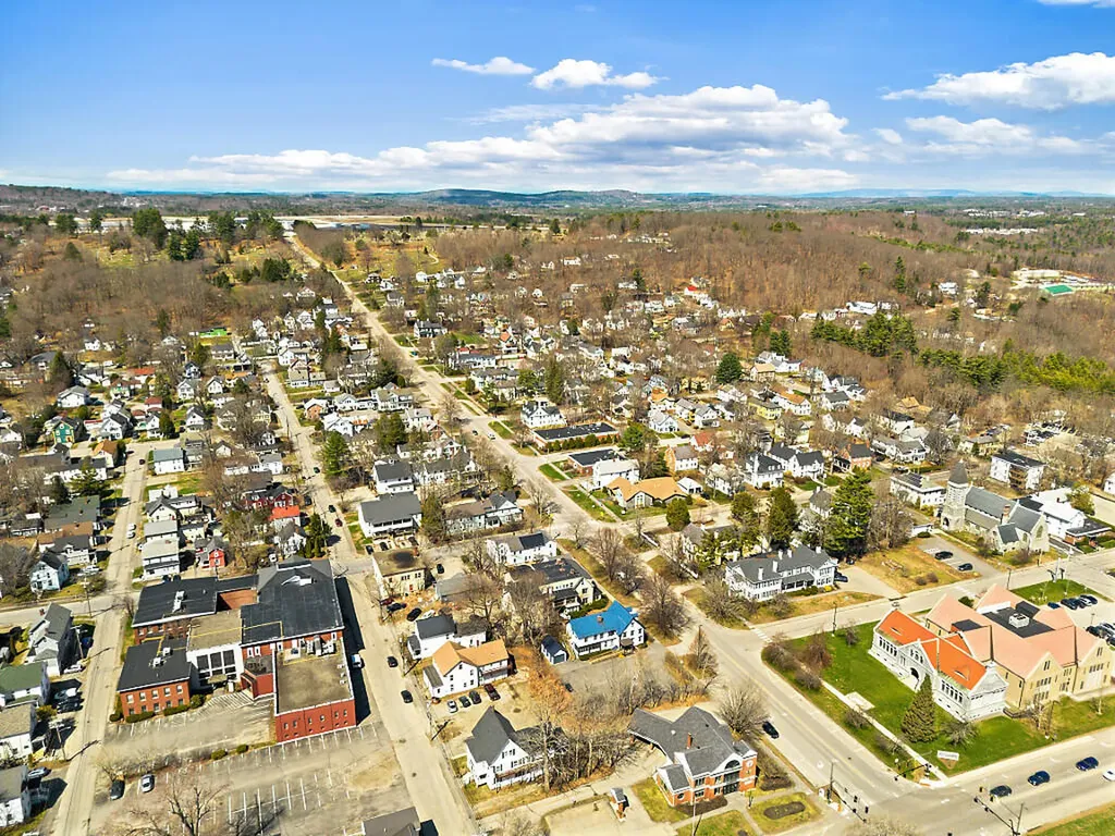 56 Winthrop Street Augusta ME 04330