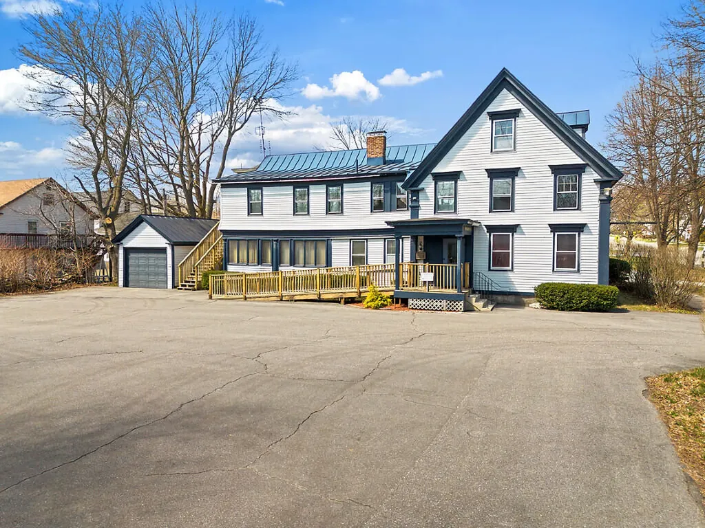 56 Winthrop Street Augusta ME 04330