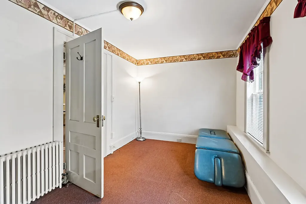 56 Winthrop Street Augusta ME 04330