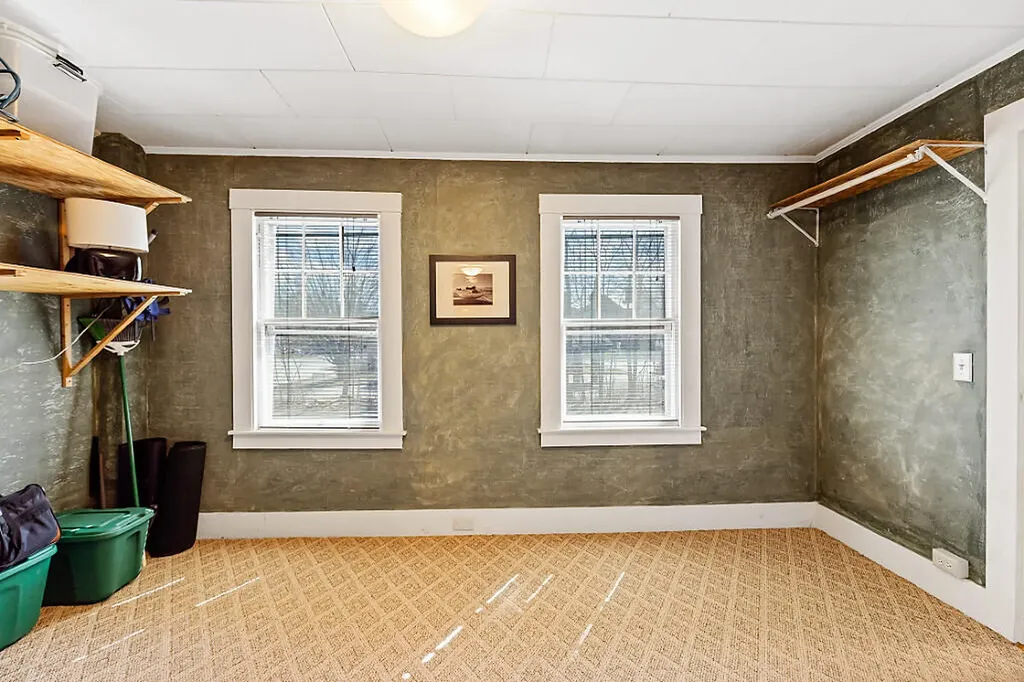 56 Winthrop Street Augusta ME 04330